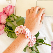 Load image into Gallery viewer, Passion Fruit Martini Scrunchie
